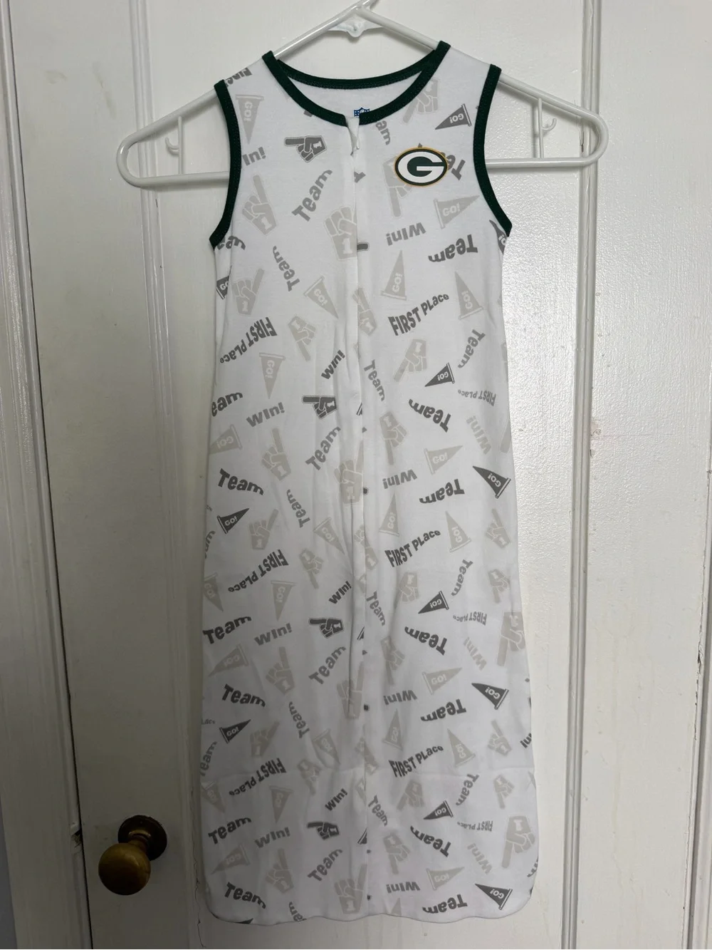NFL Green Bay Packers Trim White Sleeveless Kids Sleep Sack NWOT